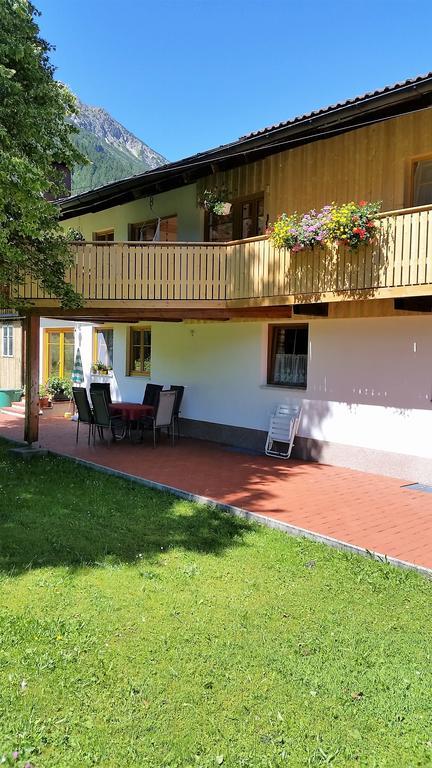 Ferienwohnung Haus Bilgeri Nesselwängle Exterior foto